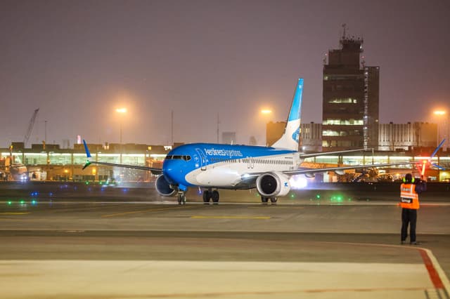 Primer vuelo internacional arribó con éxito al nuevo Aeropuerto Internacional Jorge Chávez