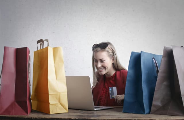 Seis de cada 10 peruanos lee recomendaciones de otros consumidores en redes sociales
