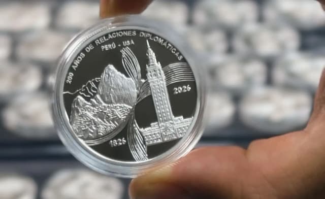 BCR pone en circulación moneda de plata por los 200 años de relaciones entre Perú y Estados Unidos