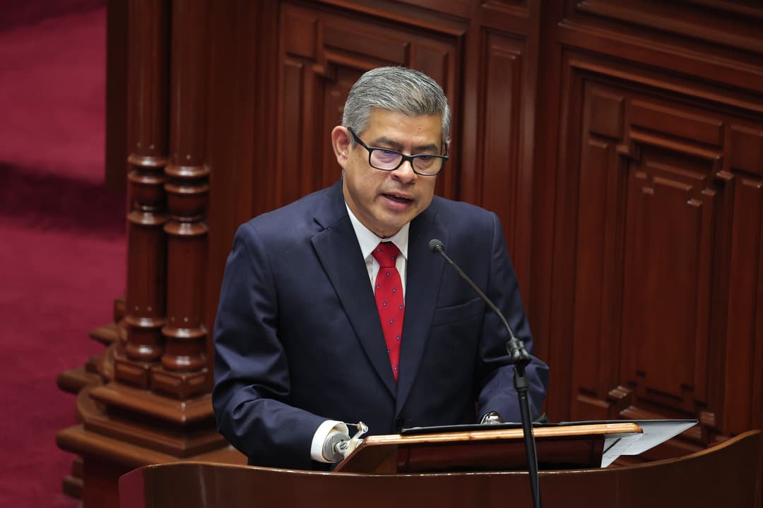 Gobierno plantea empleo juvenil y educación financiera como parte de su agenda económica