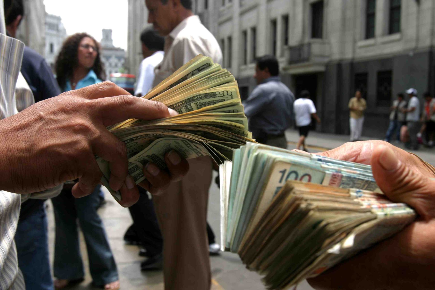 Cotización del dólar martes 19 de octubre