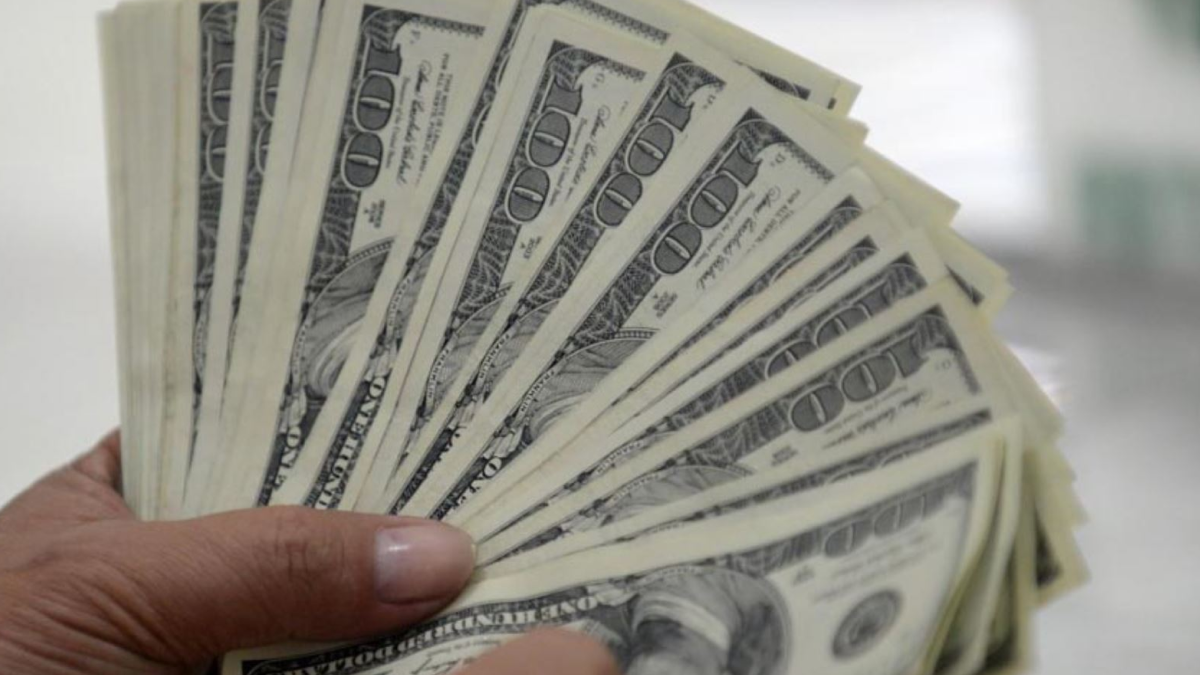 dólar martes 26 de octubre