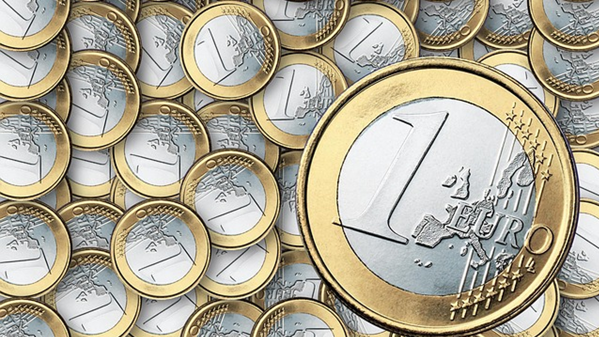 Las 12 monedas más de 1 euro