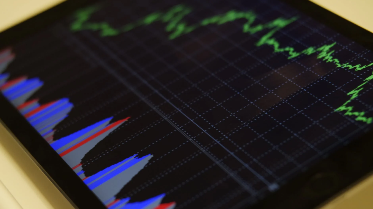 Cónoce la recomendación del MEF para la carga tributaria del sector minero