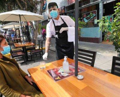 Incremento el costo de los platillos del menú